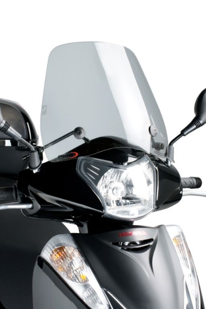 Afbeeldingen van Windscherm scooter model Traffic Puig voor voor Honda Scoopy SH300i '11-14