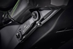 Afbeeldingen van Afdekplaatje duo voetsteun links Evotech Performance Kawasaki ZX6-R 636 ’19-21