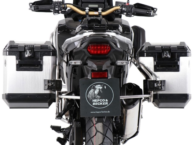 Afbeeldingen van Kofferset Hepco&Becker 'Cutout' met RVS rek en Xplorer koffers Honda CRF1100L Africa Twin Adventure Sports '20-