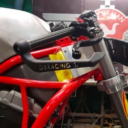 Afbeeldingen van Brake Lever Guard 16mm - 14mm GB-Racing