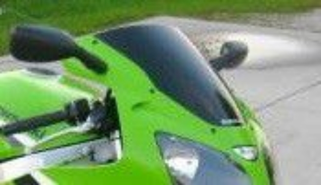 Afbeeldingen van Vervangingsruit Standaard  Kawasaki ZX9-R '00-01 / '02-03-Zwart-UVK