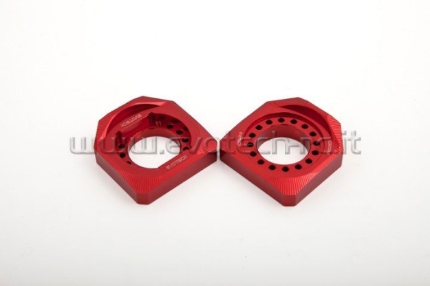 Afbeeldingen van Kettingspanners Suzuki GSX-R 1000 '05-'15// 600/750 '06-'10// GSX-S 1000 '15-Rood