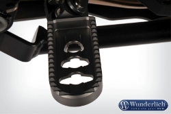Afbeeldingen van Footrest lowering kit - titanium BMW R1200GS LC/Adventure Wunderlich