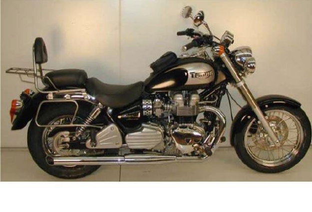 Afbeeldingen van Tassendragers standaard chroom Hepco&Becker Triumph Bonneville Amerika '01-'10/ Speedmaster '03-'05
