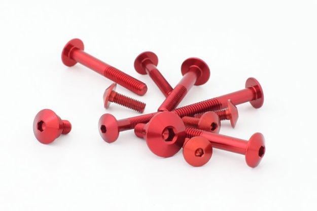 Afbeeldingen van Kuipboutenset Evotech Yamaha TMAX '08-'11