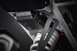 Afbeeldingen van Uitlaatsteun met spanningsregelaar cover Evotech Performance KTM 125 Duke '17-