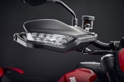 Afbeeldingen van Hand Guard Protectors Ducati Hypermotard 950 RVE '20- Evotech Performance
